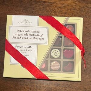 Castelbel Sweet Vanilla Decorative Soap Set with Red Ribbon
